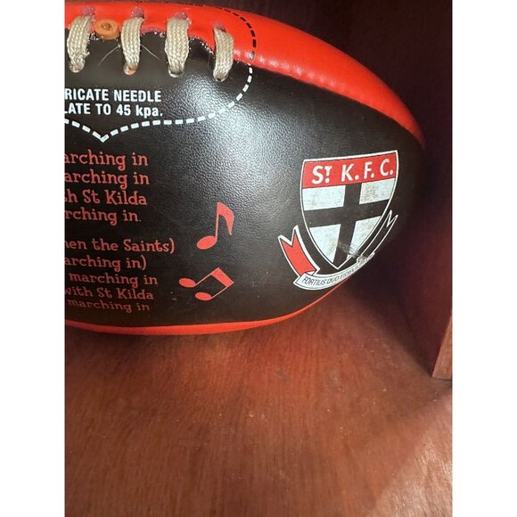 Sherrin Ruby Football Kangaroo Brand - St. K.F.C Kilda Saints - Picture 5 of 9